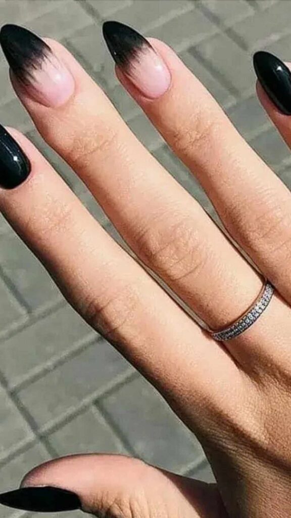 Black Nail Ideas
