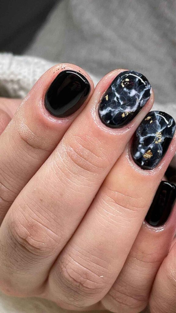 Black Nail Ideas