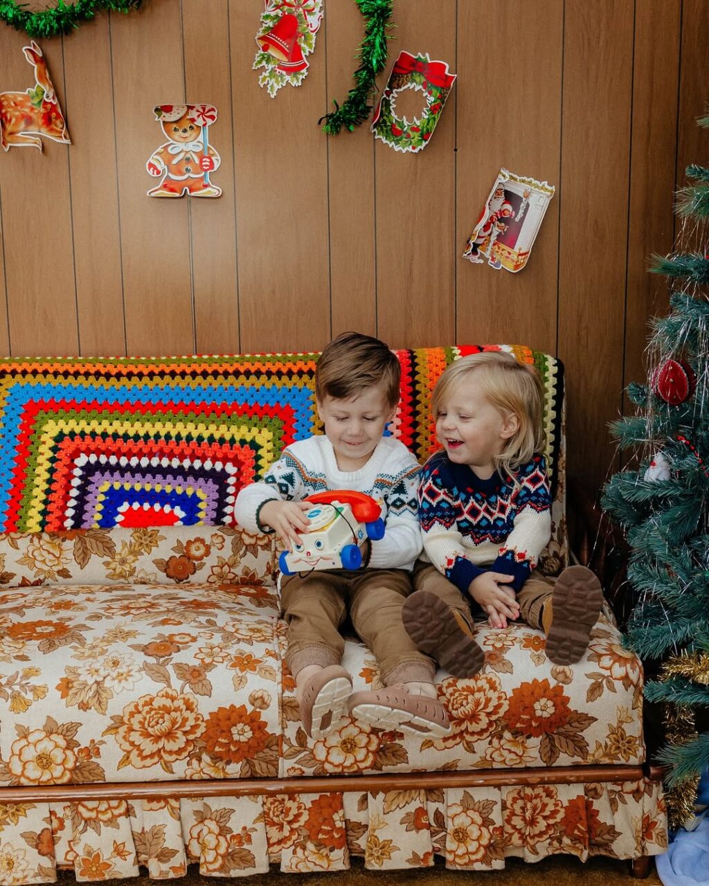 Family Christmas Photo Ideas